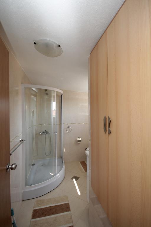 Apartments Ajla Утєха Номер фото