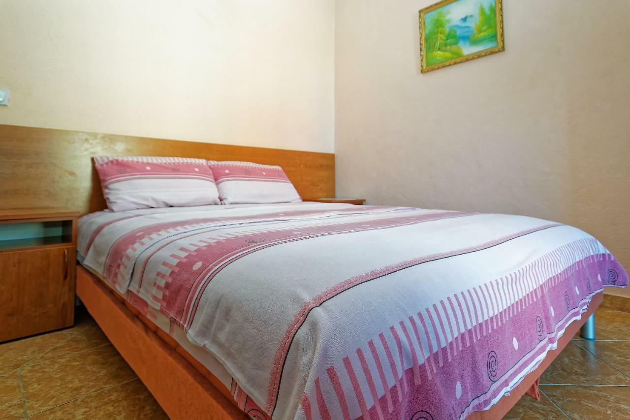 Apartments Ajla Утєха Екстер'єр фото