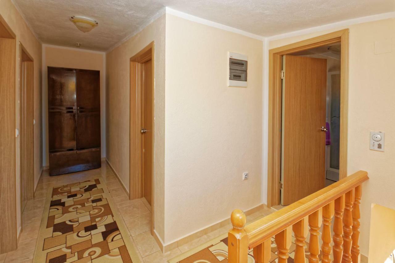 Apartments Ajla Утєха Екстер'єр фото